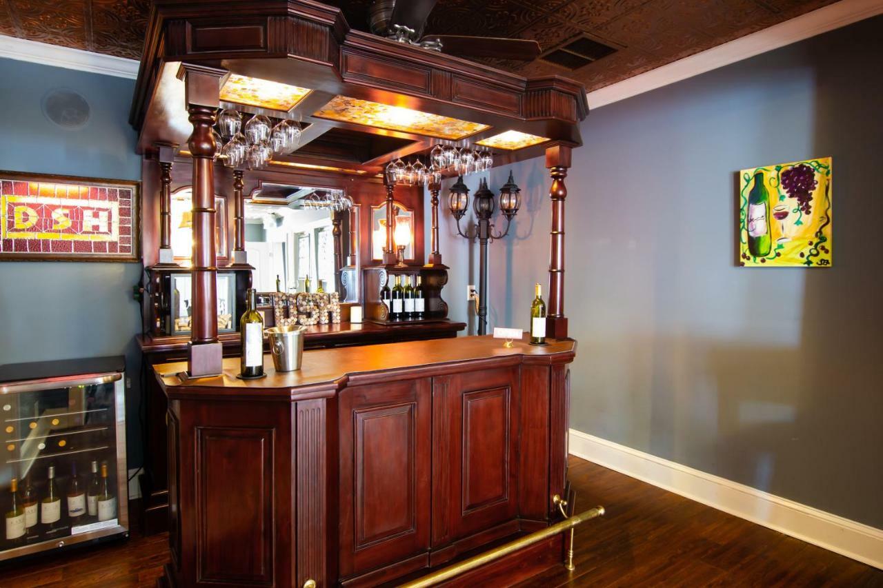 The Dahlonega Square Hotel & Villas Eksteriør bilde