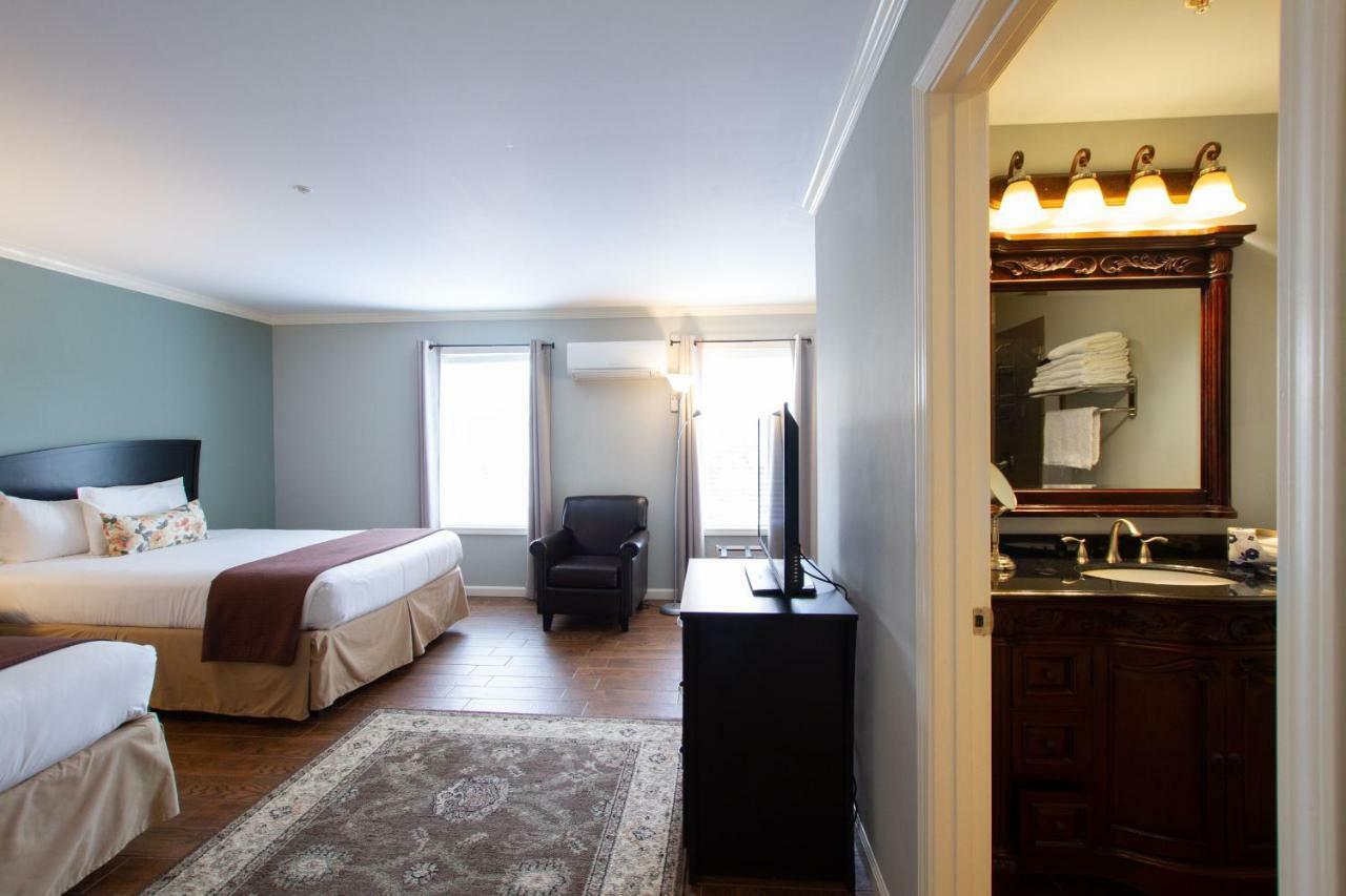 The Dahlonega Square Hotel & Villas Eksteriør bilde